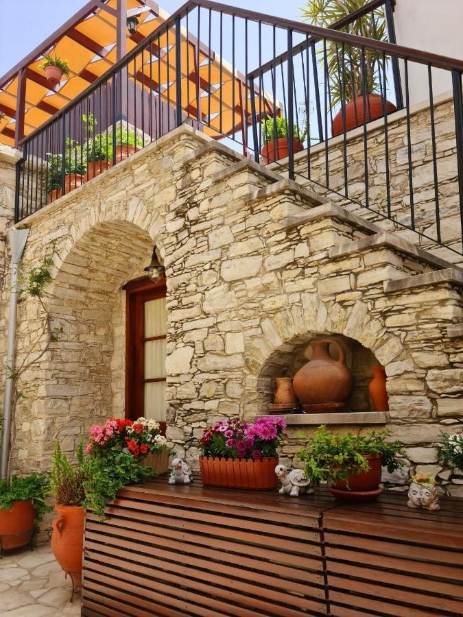 Hotel Magdalene'S House Skarinou Exteriér fotografie