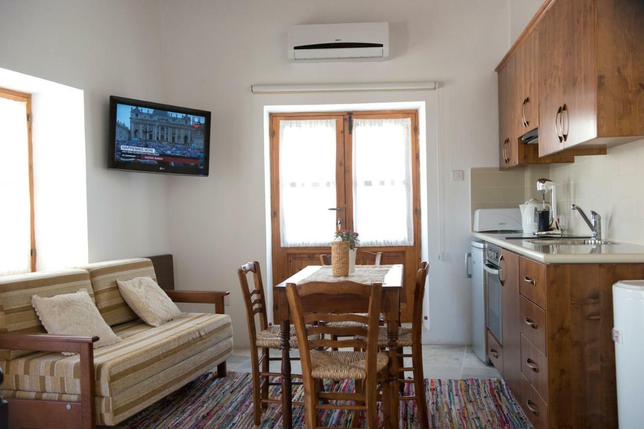 Hotel Magdalene'S House Skarinou Exteriér fotografie